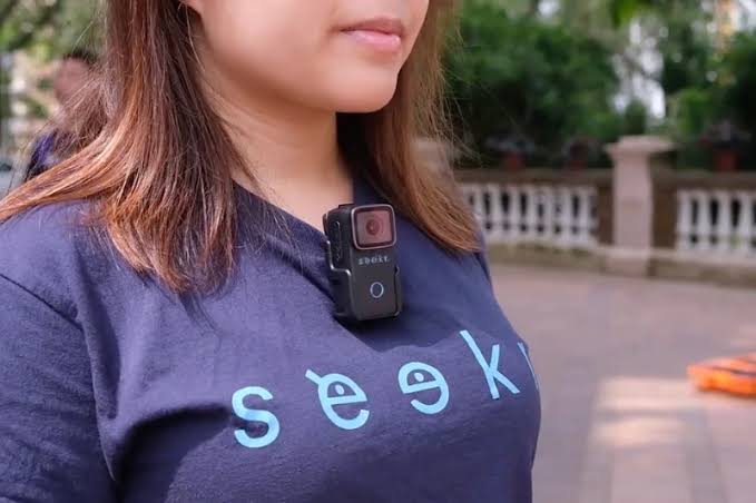 Seekr